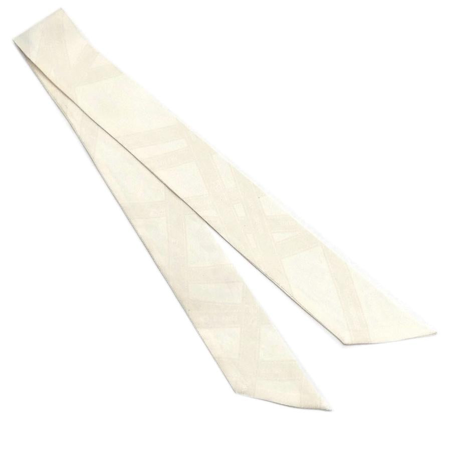 エルメス スカーフ HERMES シルク ツイリー ボルデュック リボン柄 オフホワイト レディース JJS03709